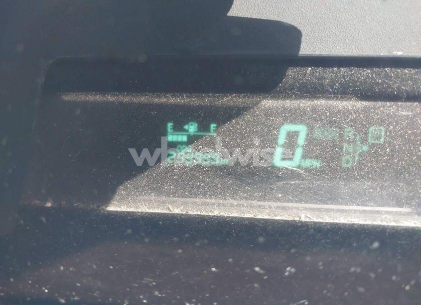 Photo 7 of 2005 Toyota Prius (VIN JTDKB20U153046055)