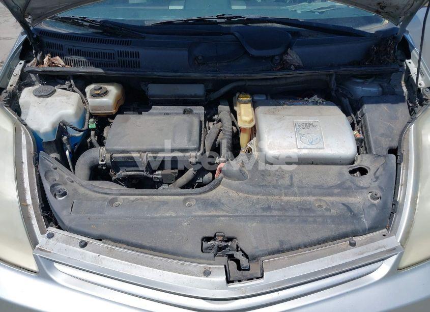 Photo 10 of 2005 Toyota Prius (VIN JTDKB20U153088662)