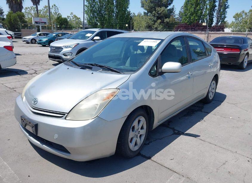 Photo 6 of 2005 Toyota Prius (VIN JTDKB20U153088662)