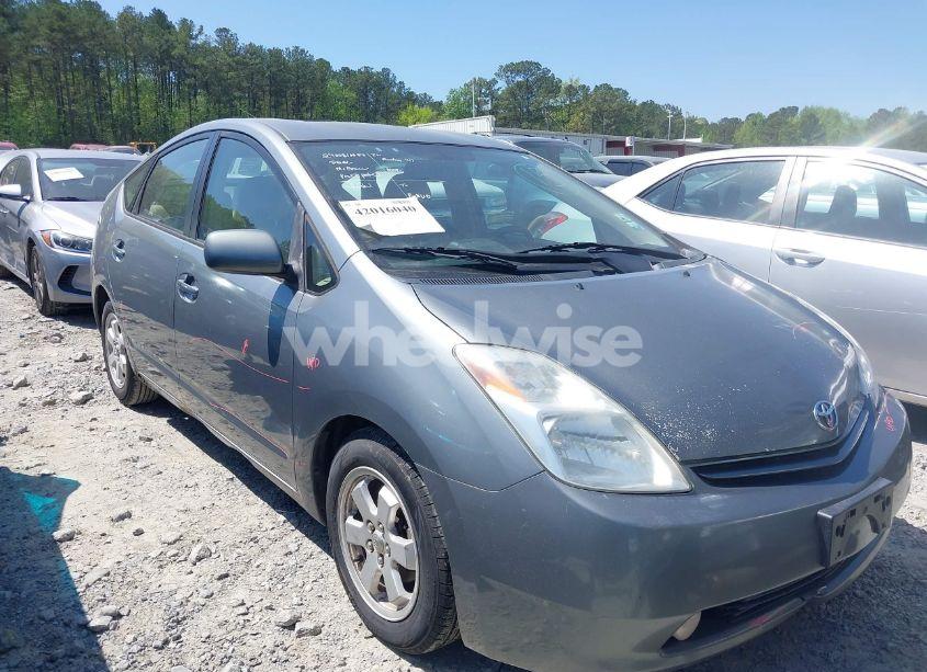 2005 Toyota Prius (VIN JTDKB20U153098429) main photo