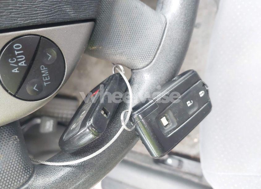 Photo 11 of 2006 Toyota Prius (VIN JTDKB20U167519401)