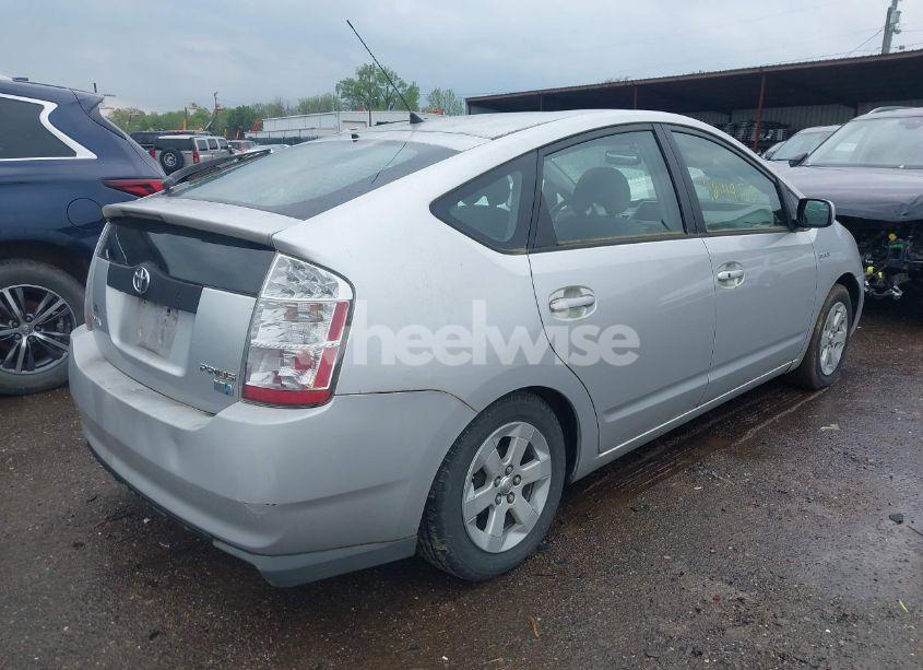 Photo 4 of 2006 Toyota Prius (VIN JTDKB20U167519401)
