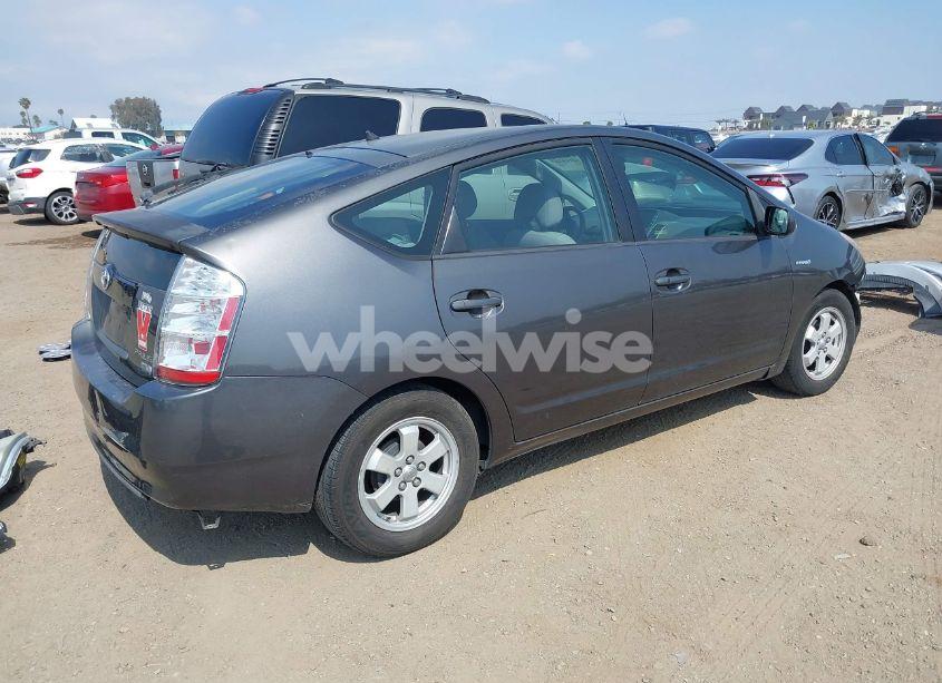 Photo 4 of 2007 Toyota Prius (VIN JTDKB20U173215798)