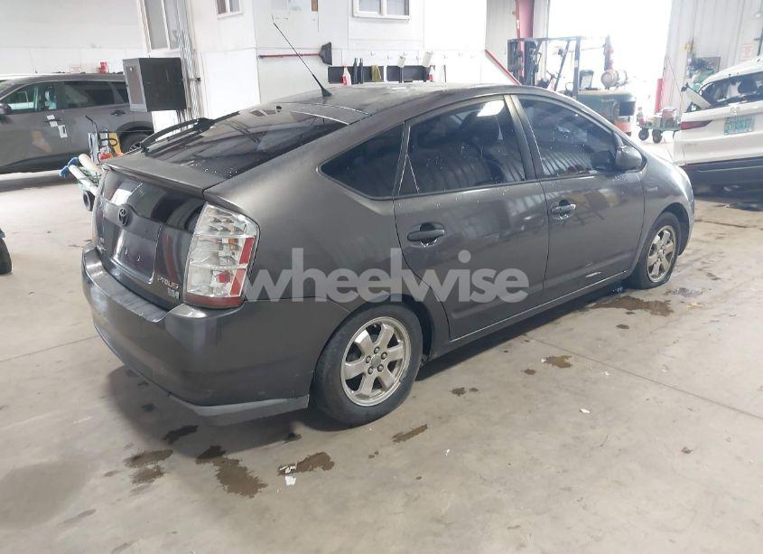 Photo 4 of 2007 Toyota Prius (VIN JTDKB20U173241348)