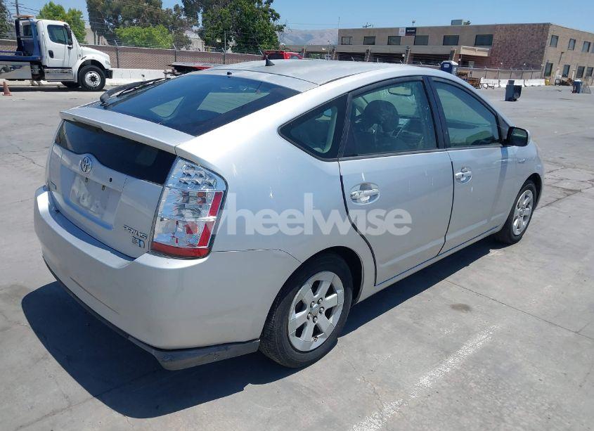 Photo 4 of 2008 Toyota Prius (VIN JTDKB20U183378002)