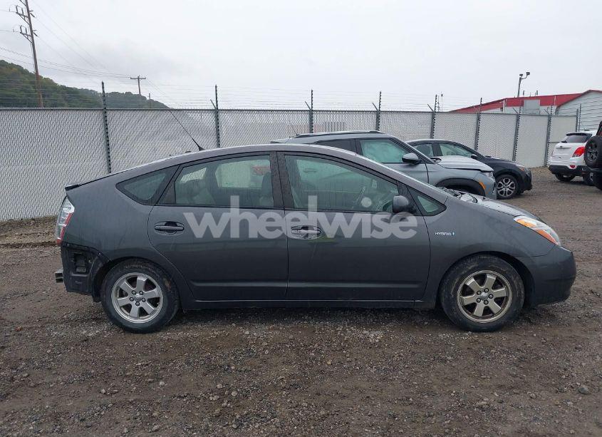 Photo 13 of 2008 Toyota Prius (VIN JTDKB20U183406896)