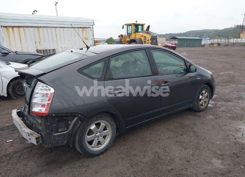 Photo 4 of 2008 Toyota Prius (VIN JTDKB20U183406896)