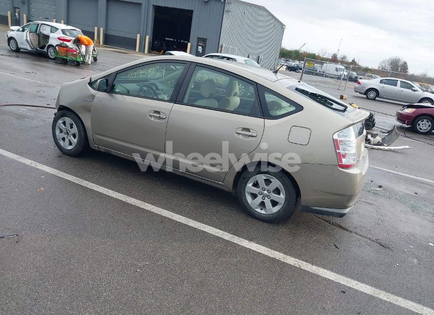 Photo 3 of 2008 Toyota Prius (VIN JTDKB20U183424735)