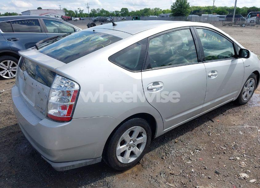 Photo 4 of 2008 Toyota Prius (VIN JTDKB20U187782412)
