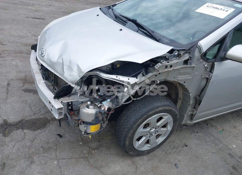 Photo 13 of 2004 Toyota Prius (VIN JTDKB20U240066279)