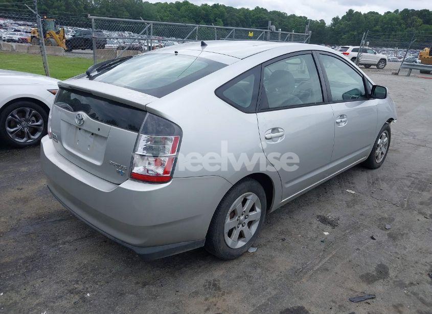 Photo 4 of 2004 Toyota Prius (VIN JTDKB20U240066279)