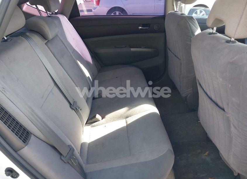 Photo 8 of 2004 Toyota Prius (VIN JTDKB20U240068565)