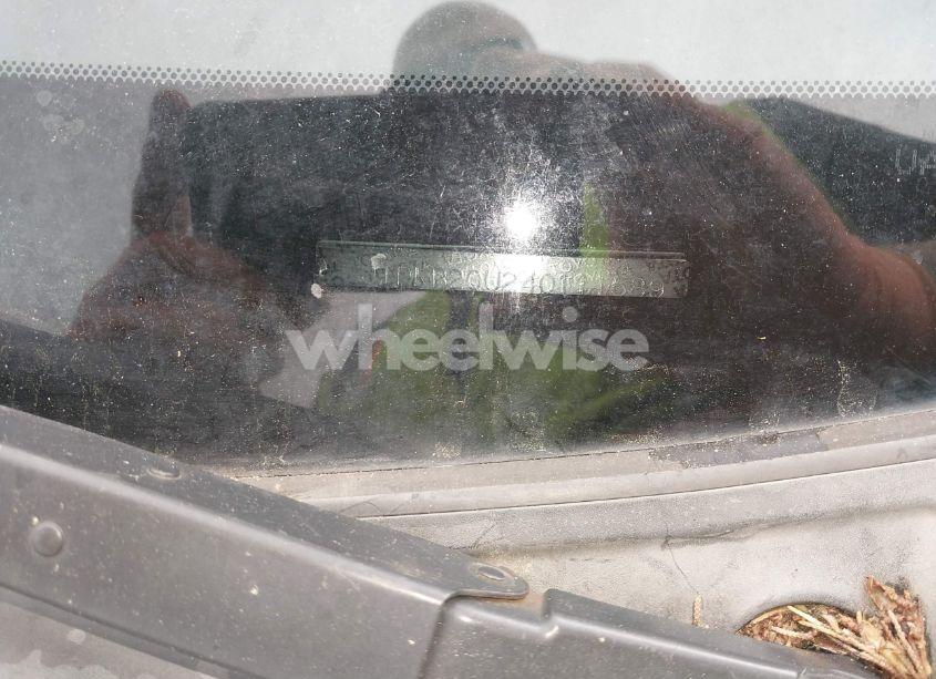 Photo 12 of 2004 Toyota Prius (VIN JTDKB20U240111589)