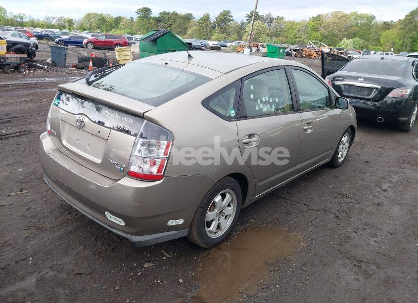 Photo 4 of 2004 Toyota Prius (VIN JTDKB20U240111589)