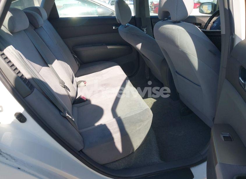 Photo 8 of 2005 Toyota Prius (VIN JTDKB20U253012920)