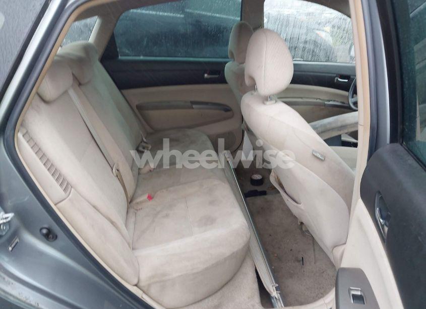 Photo 8 of 2005 Toyota Prius (VIN JTDKB20U253090257)