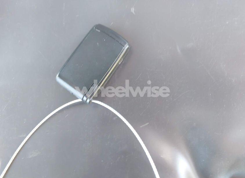 Photo 11 of 2005 Toyota Prius (VIN JTDKB20U257034814)