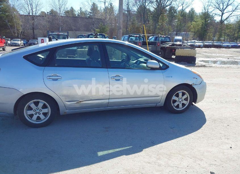 Photo 6 of 2007 Toyota Prius (VIN JTDKB20U277664870)