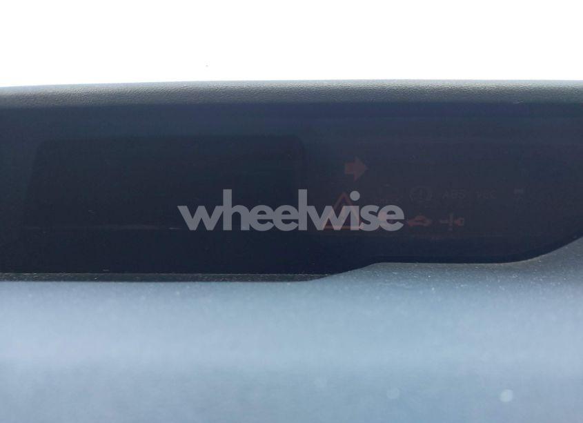 Photo 7 of 2005 Toyota Prius (VIN JTDKB20U353071619)