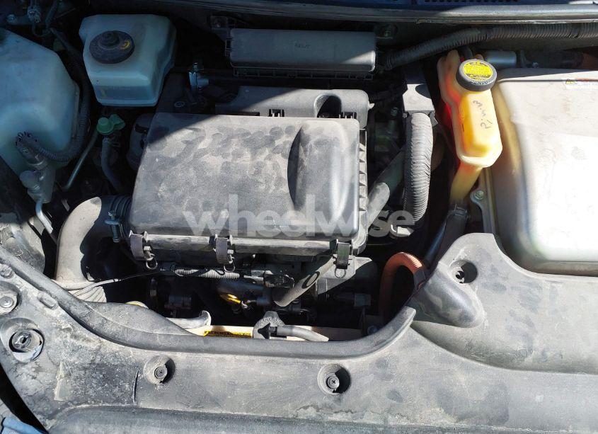 Photo 10 of 2005 Toyota Prius (VIN JTDKB20U357051783)