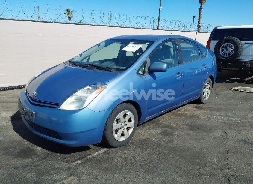 Photo 2 of 2005 Toyota Prius (VIN JTDKB20U357051783)