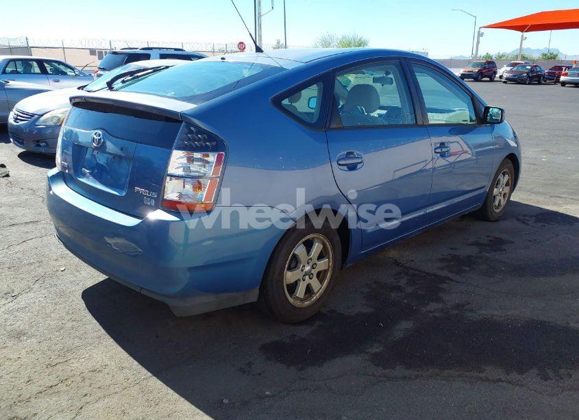Photo 4 of 2005 Toyota Prius (VIN JTDKB20U357051783)