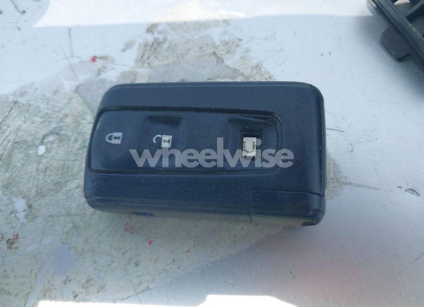 Photo 11 of 2006 Toyota Prius (VIN JTDKB20U363128970)