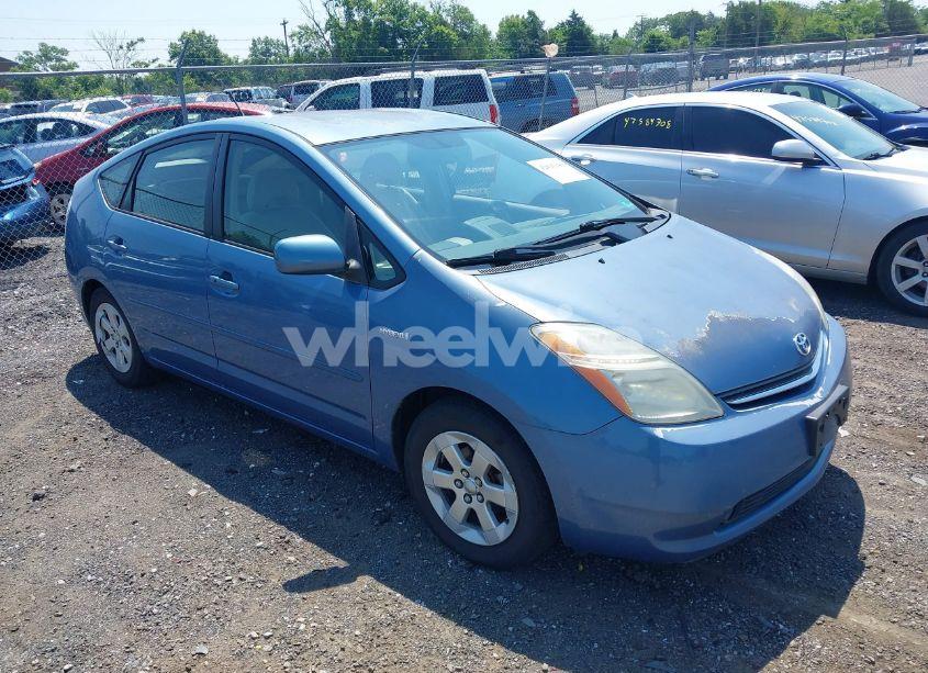 2006 Toyota Prius (VIN JTDKB20U367070903) main photo