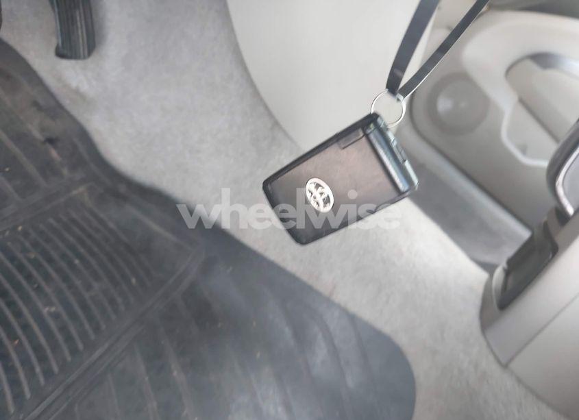 Photo 11 of 2007 Toyota Prius (VIN JTDKB20U377683931)