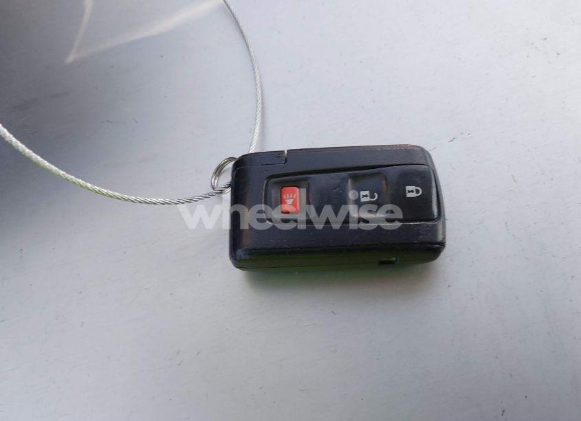 Photo 11 of 2008 Toyota Prius (VIN JTDKB20U383393326)