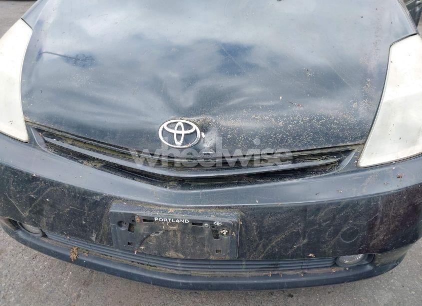Photo 6 of 2004 Toyota Prius (VIN JTDKB20U440013681)