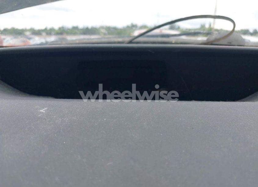 Photo 7 of 2004 Toyota Prius (VIN JTDKB20U440013681)