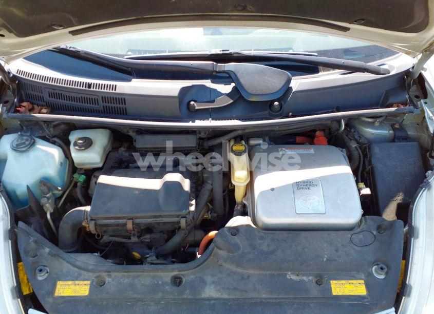 Photo 10 of 2004 Toyota Prius (VIN JTDKB20U440074111)