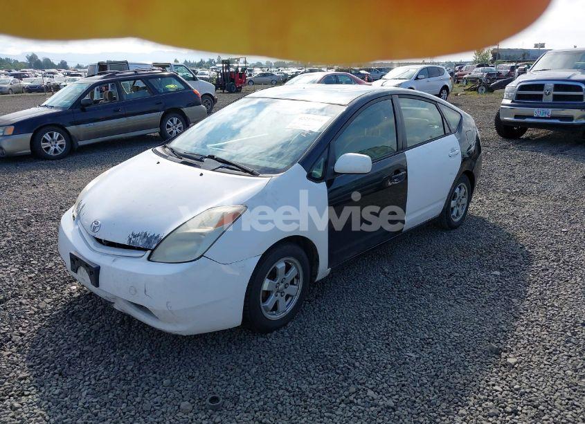 Photo 2 of 2005 Toyota Prius (VIN JTDKB20U450126080)