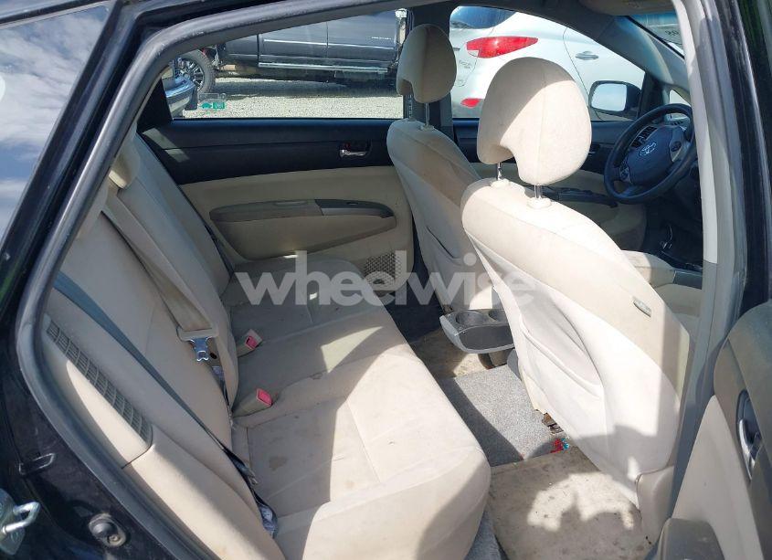 Photo 8 of 2005 Toyota Prius (VIN JTDKB20U450126080)