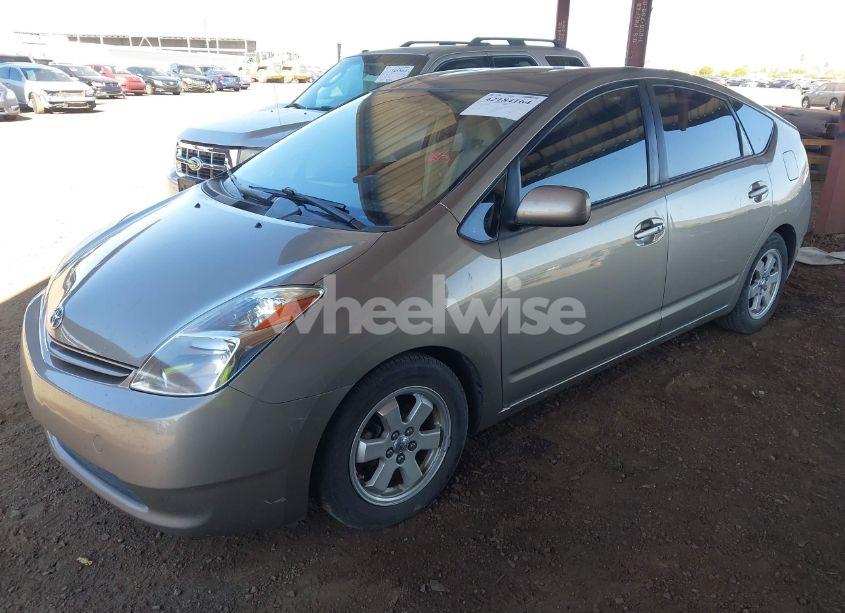 Photo 2 of 2005 Toyota Prius (VIN JTDKB20U453003698)