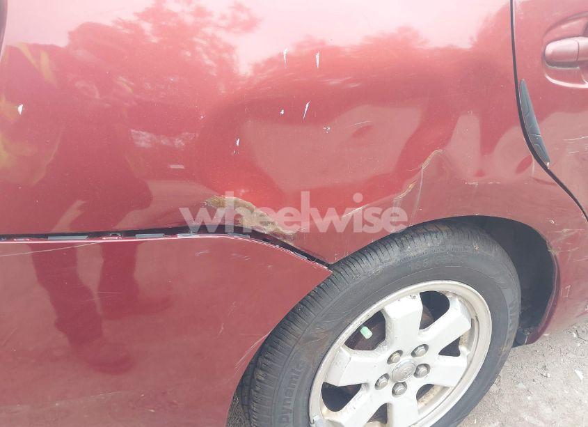 Photo 6 of 2005 Toyota Prius (VIN JTDKB20U453005922)