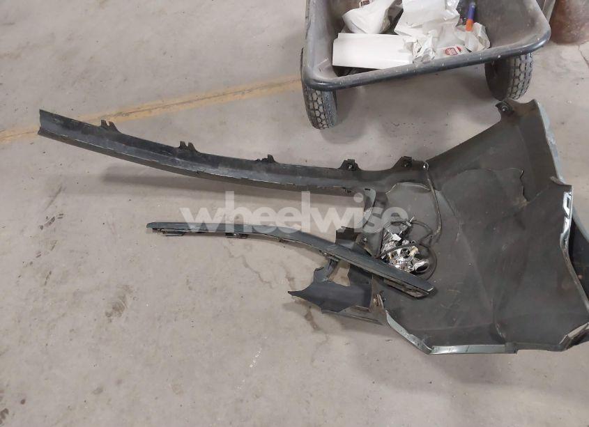 Photo 12 of 2005 Toyota Prius (VIN JTDKB20U453123405)