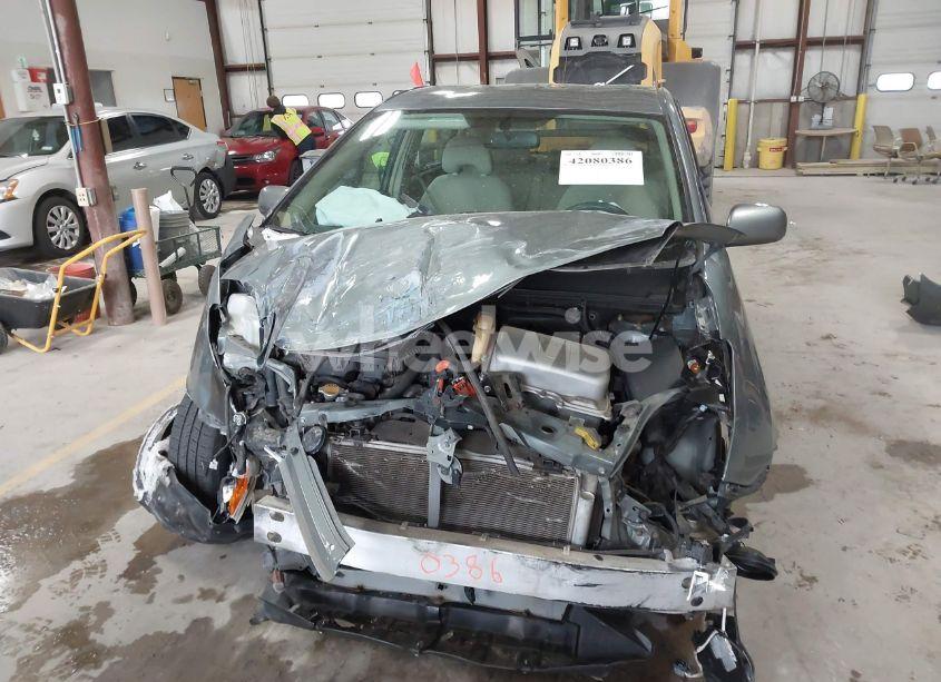 Photo 13 of 2005 Toyota Prius (VIN JTDKB20U453123405)