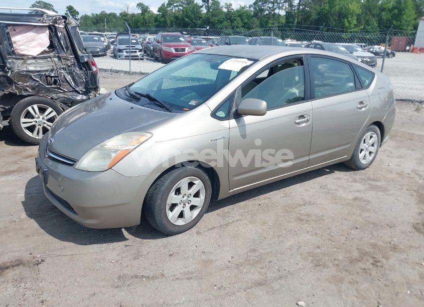 Photo 2 of 2006 Toyota Prius (VIN JTDKB20U467500387)