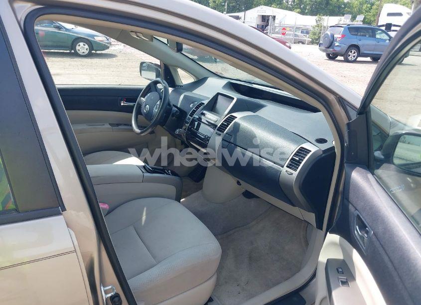 Photo 5 of 2006 Toyota Prius (VIN JTDKB20U467500387)