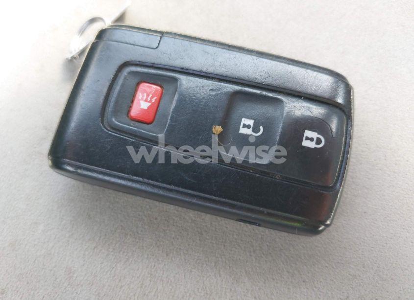 Photo 11 of 2007 Toyota Prius (VIN JTDKB20U477660027)