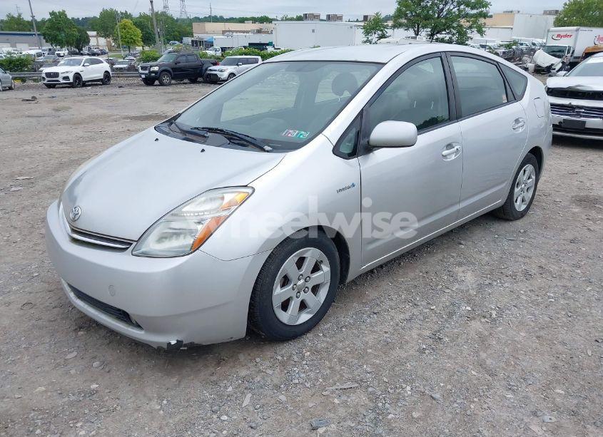Photo 2 of 2007 Toyota Prius (VIN JTDKB20U477665275)