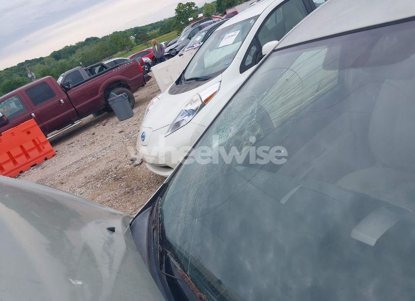 Photo 6 of 2008 Toyota Prius (VIN JTDKB20U483307862)