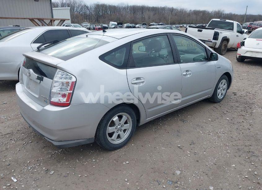 Photo 4 of 2008 Toyota Prius (VIN JTDKB20U483352106)