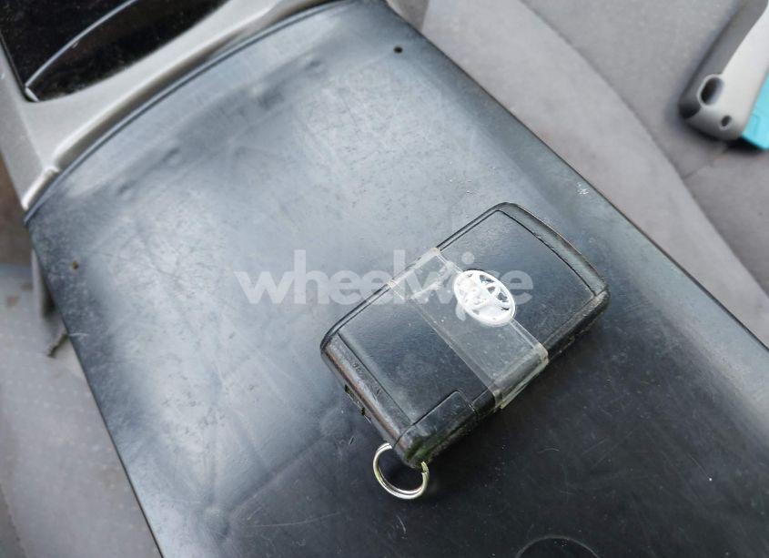 Photo 11 of 2008 Toyota Prius (VIN JTDKB20U483366250)