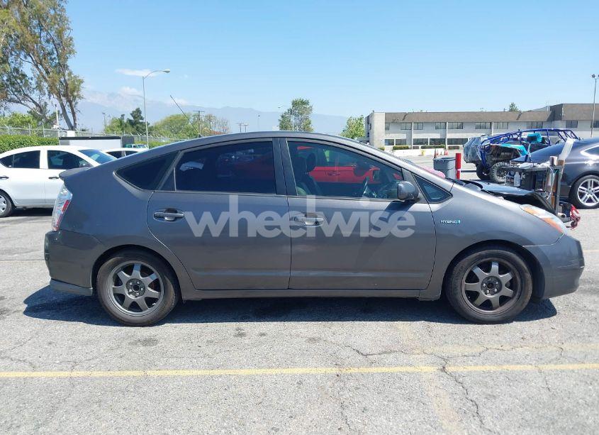 Photo 13 of 2008 Toyota Prius TOURING (VIN JTDKB20U483371769)