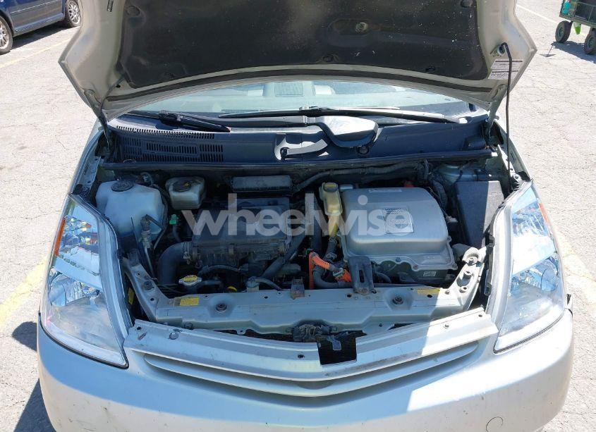 Photo 10 of 2004 Toyota Prius (VIN JTDKB20U540004309)