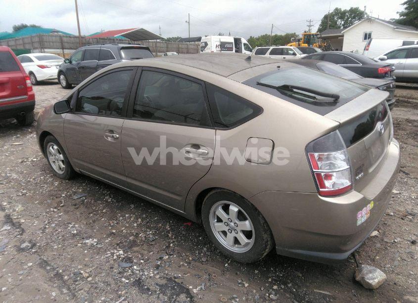 Photo 3 of 2005 Toyota Prius (VIN JTDKB20U550124452)