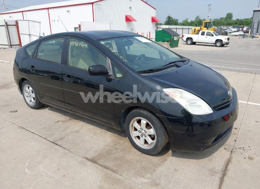2005 Toyota Prius (VIN JTDKB20U553051310) main photo